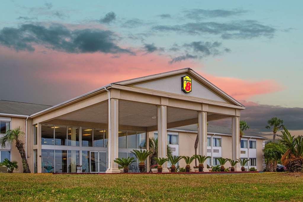 Super 8 By Wyndham Biloxi Motel Eksteriør billede